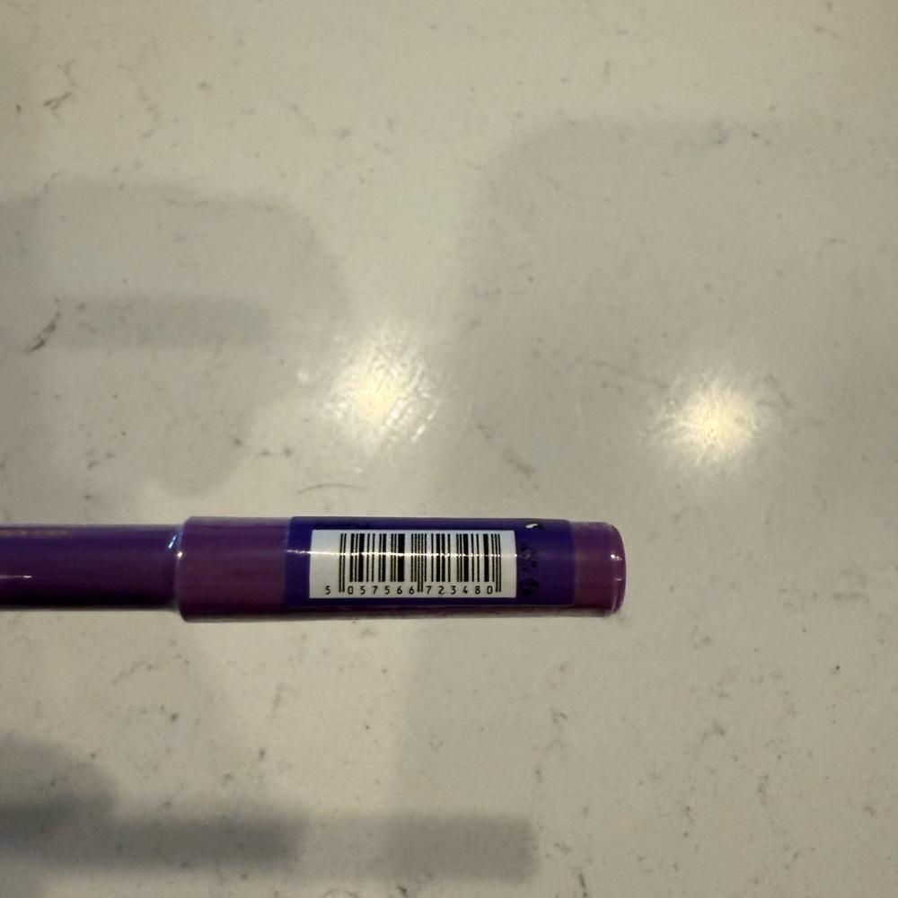 L'Oreal Cream and Purple Eyeshadow Palette - Picture 5 of 5